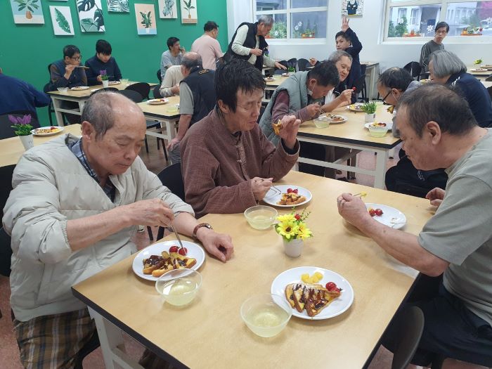 KakaoTalk_20250509_145416853_07홈