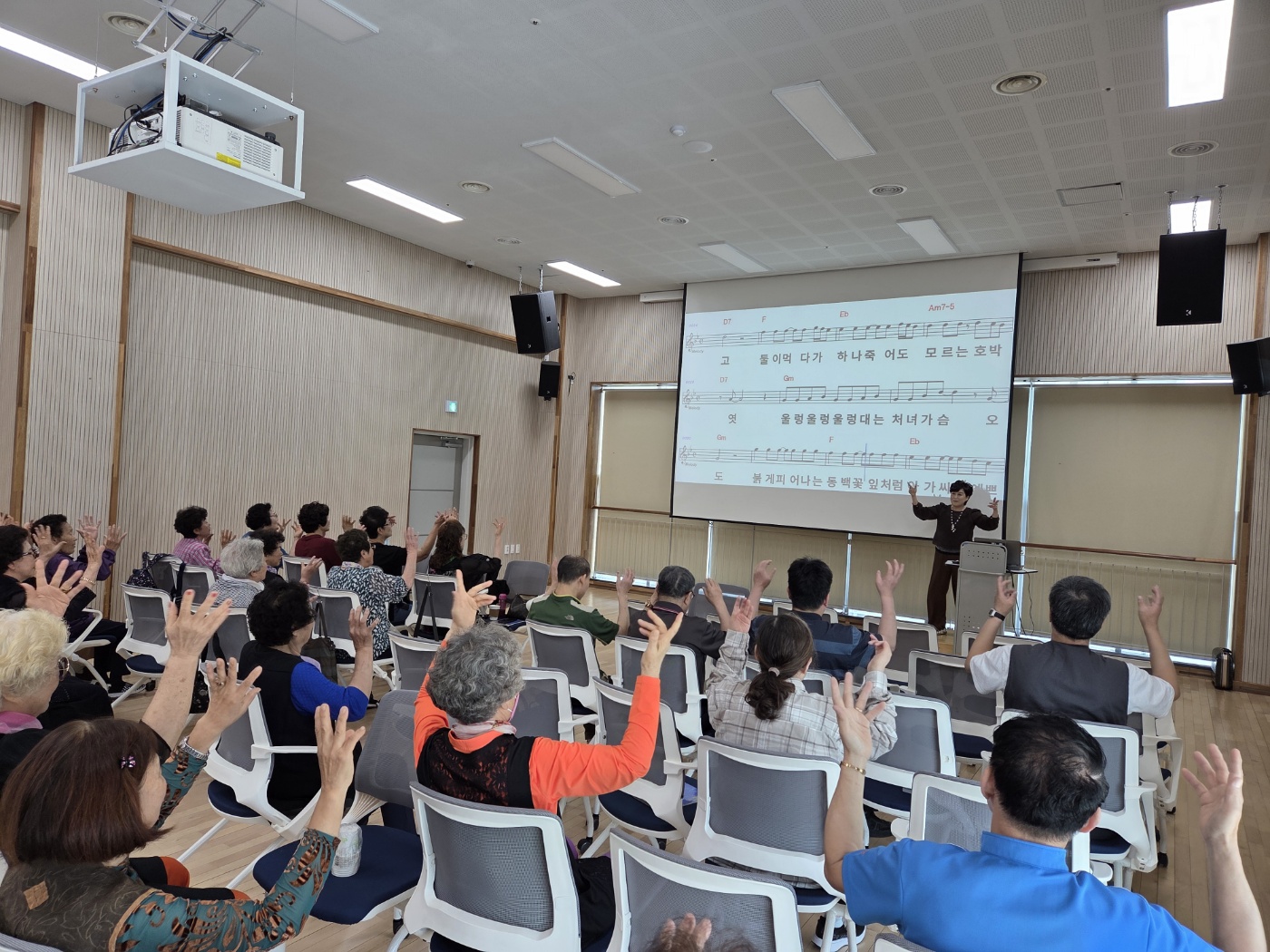 KakaoTalk_20250609_120643574_03