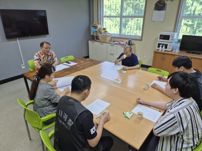 [꾸미기]TalkMedia_i_ea98e592c303.jpg